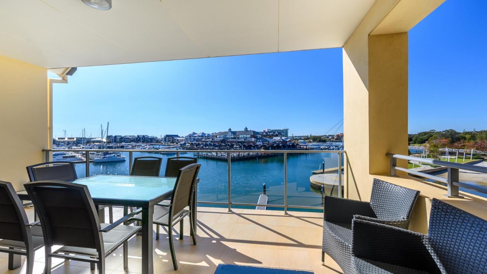 Dolphin Quay Apartments Mandurah Buitenkant foto