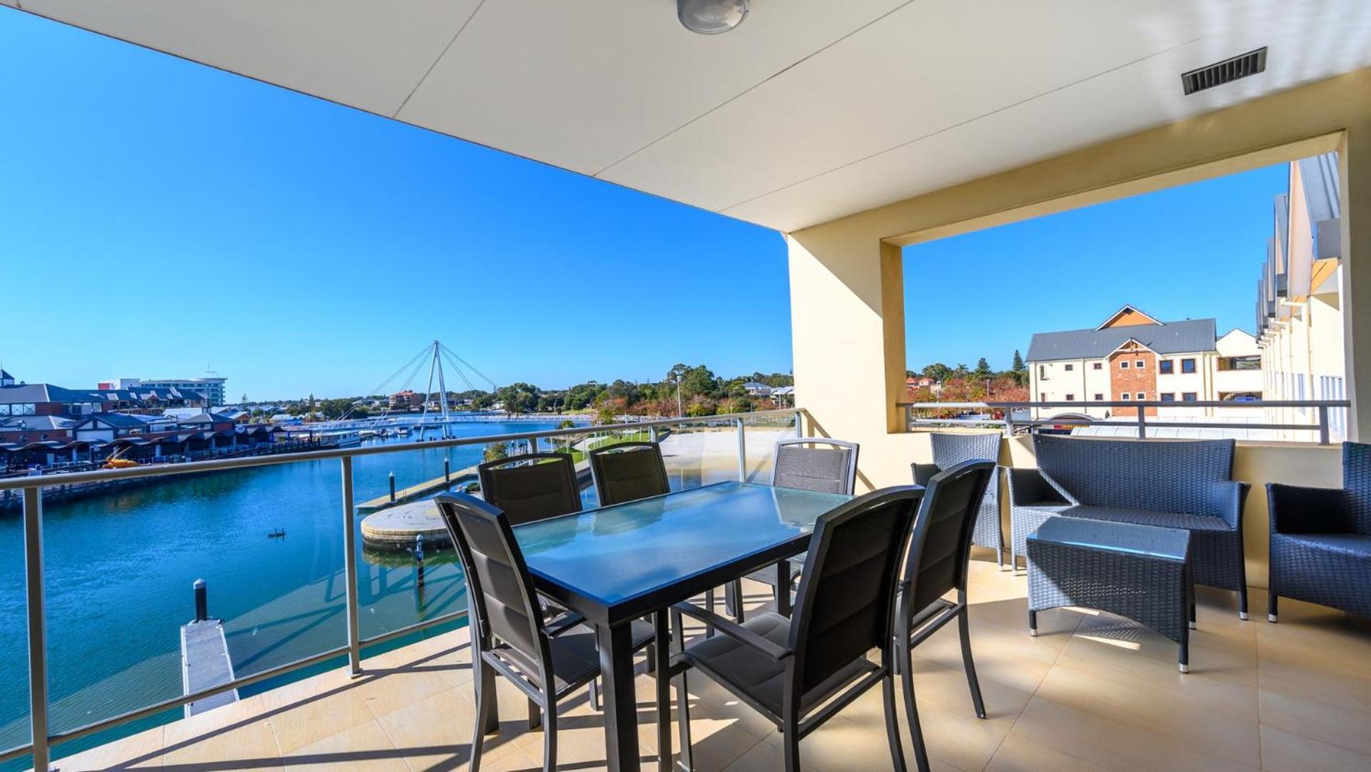 Dolphin Quay Apartments Mandurah Buitenkant foto