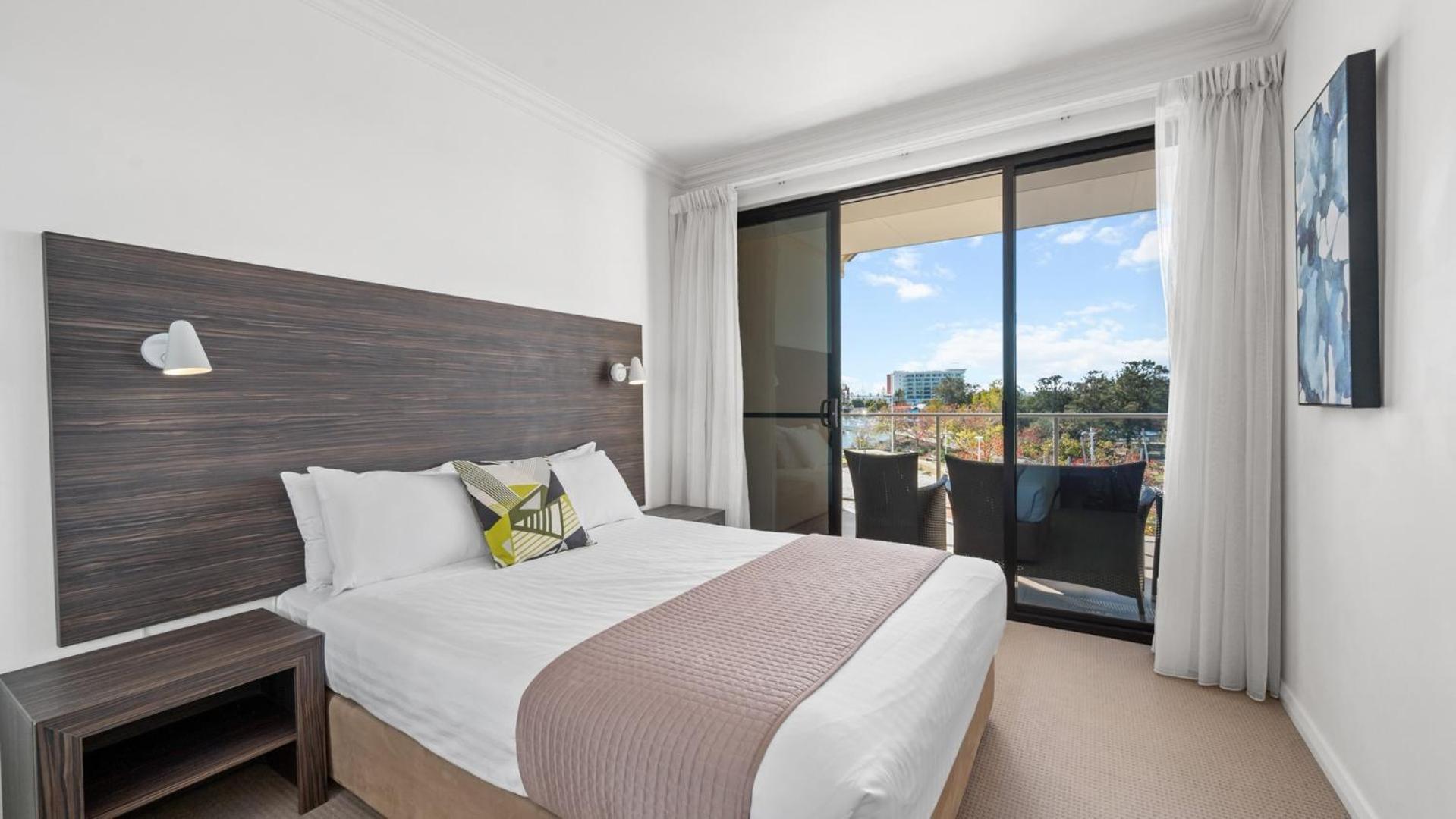 Dolphin Quay Apartments Mandurah Buitenkant foto