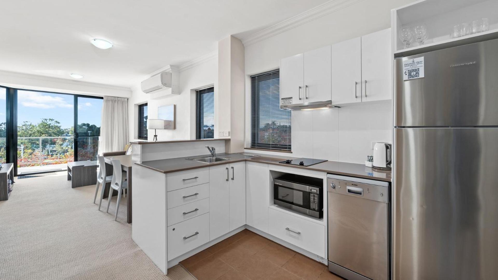 Dolphin Quay Apartments Mandurah Buitenkant foto