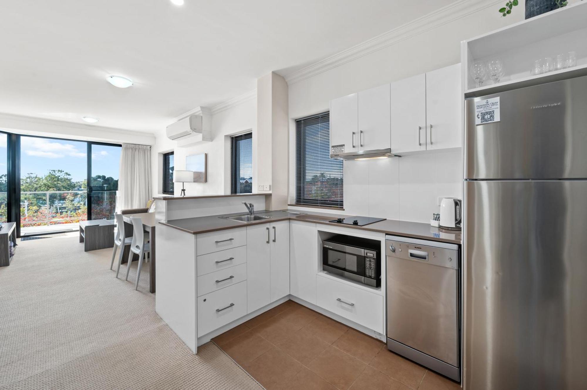 Dolphin Quay Apartments Mandurah Buitenkant foto